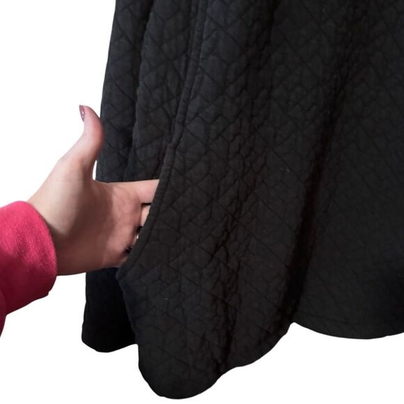 Columbia- Women’s Crew Neck Black Quilted Sweatshirt w Pockets Long Sleeve,  XL - Picture 4 of 8